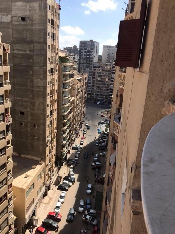 Cozy New 2 Bd Amazing Beach View Next To Hilton Hotel Family Only !العائلات فقط Alejandría Exterior foto